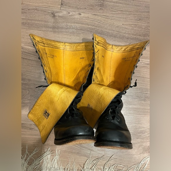 RARE FIND!! Frye Campus Lug Tall Lace Up Black Boots~size 7 - Picture 5 of 11